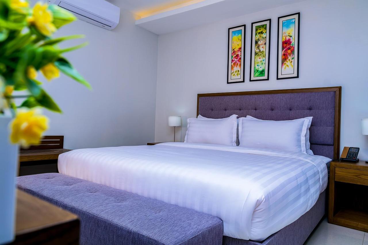 Canary Hotel 캄팔라 외부 사진