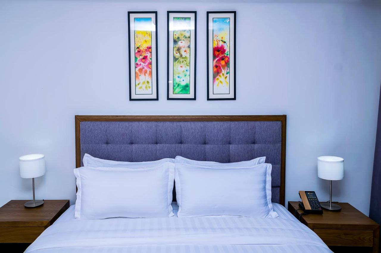 Canary Hotel 캄팔라 외부 사진